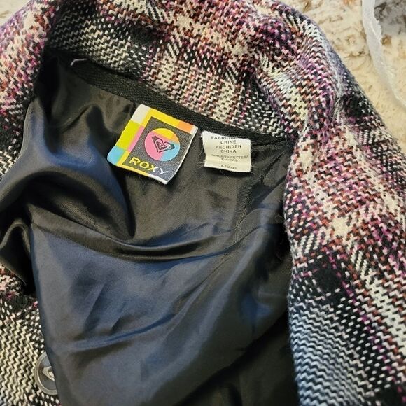 Plaid Roxy Coat   - Picture 8 of 8